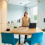 Hotel apartamentowy Adagio Access Paris Porte De