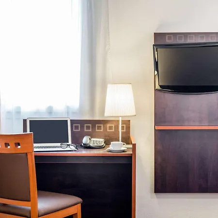 Aparthotel Adagio Access Paris Porte De