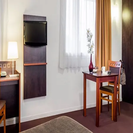 Adagio Access Paris Porte De 2* שרנטון-לה-פונט
