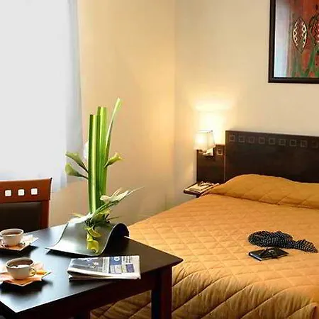 Adagio Access Paris Porte De Aparthotel 4*