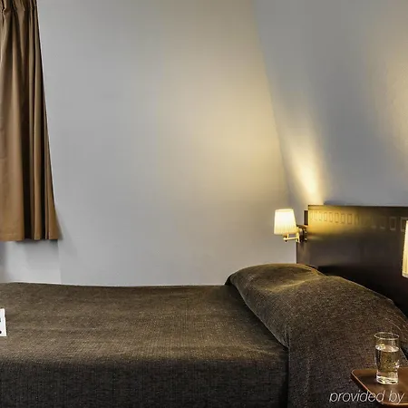 Adagio Access Paris Porte De Aparthotel 2*