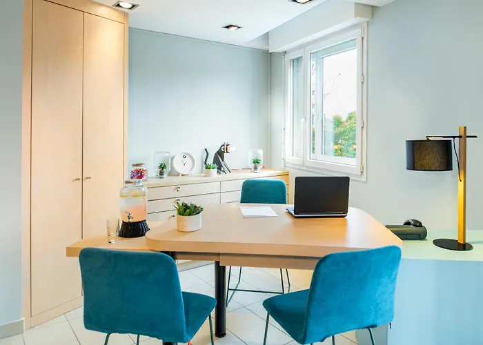 Hotel apartamentowy Adagio Access Paris Porte De