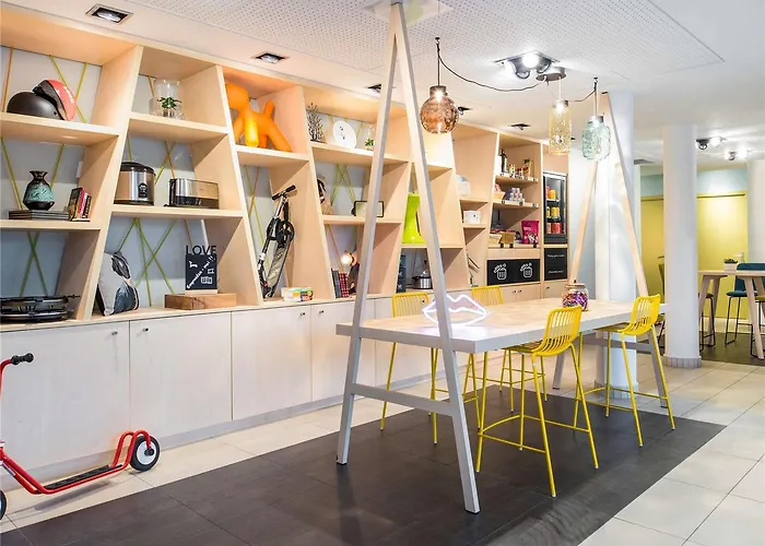 Aparthotel Adagio Access Paris Porte De Charenton-le-Pont