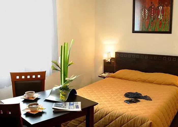 Adagio Access Paris Porte De Apartahotel 2*