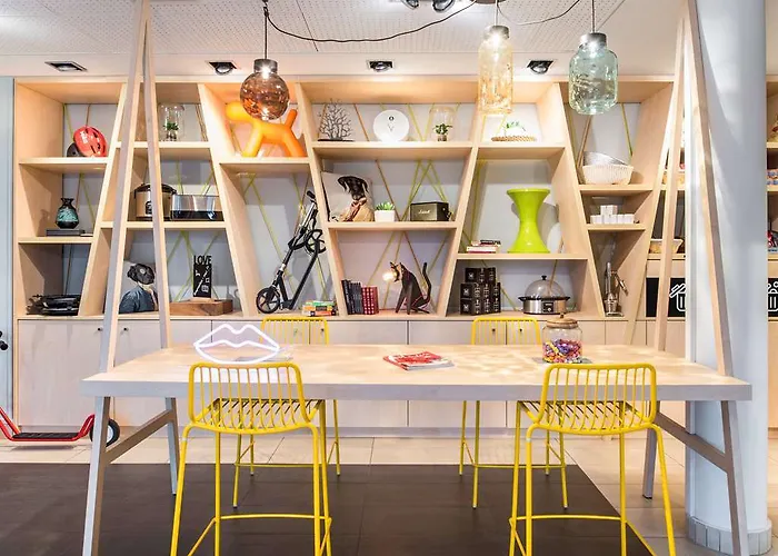 Aparthotel Adagio Access Paris Porte De 2*